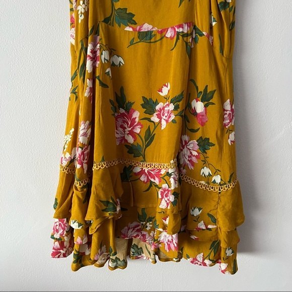 NWT MINKPINK Mustard Yellow Floral Ruffled Tiered Mini Dress - Picture 9 of 14